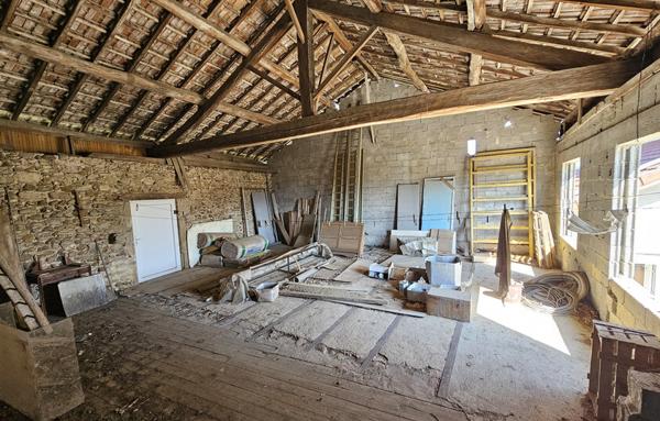 Maison 3 chambres et bureau