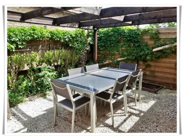 Dpt  (21), à vendre  maison P8 à NOIDAN