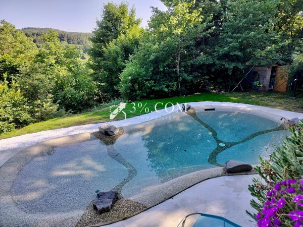 Maison 8 pièce(s) 6 chambre(s) 145 m²