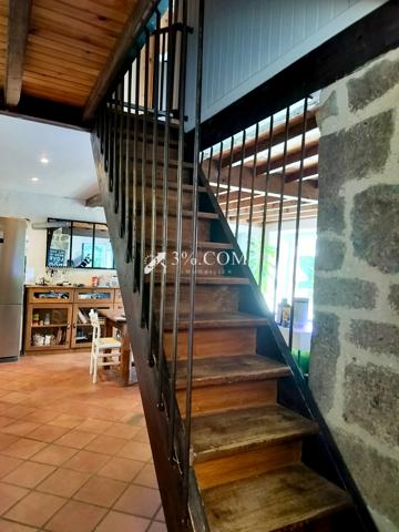 Maison 8 pièce(s) 6 chambre(s) 145 m²