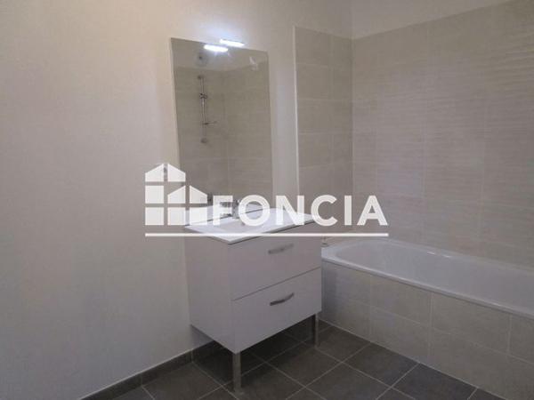 Location Appartement 3 pièces 63.93 m² - 37 RUE DE MAISSIN Brest 29200