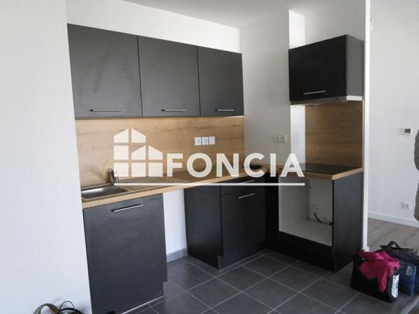 Location Appartement 3 pièces 63.93 m² - 37 RUE DE MAISSIN Brest 29200