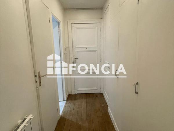 Location Appartement 2 pièces 66.05 m² - 10 RUE DES BEAUX ARTS Paris 75006