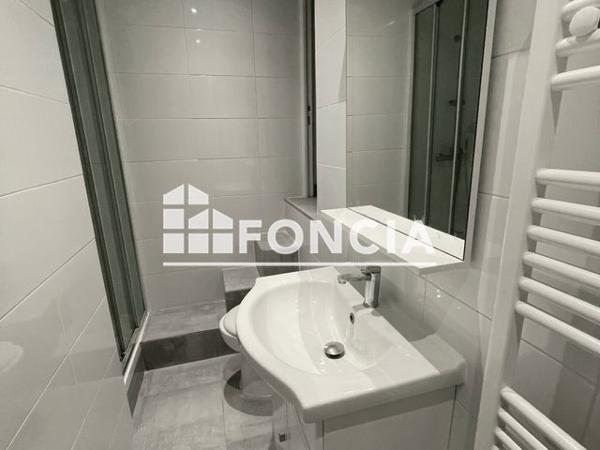 Location Appartement 2 pièces 66.05 m² - 10 RUE DES BEAUX ARTS Paris 75006