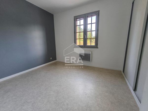 Maison 133m² - 5 chambres dont 3 de plain-pied - garage - Aigné