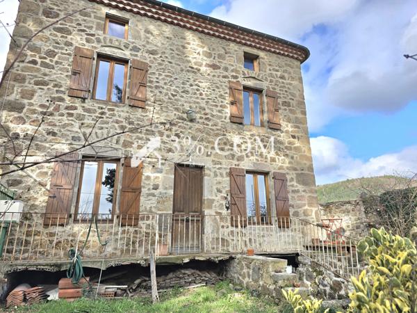 Maison de village 5 pièce(s) 2 chambre(s) 103 m²