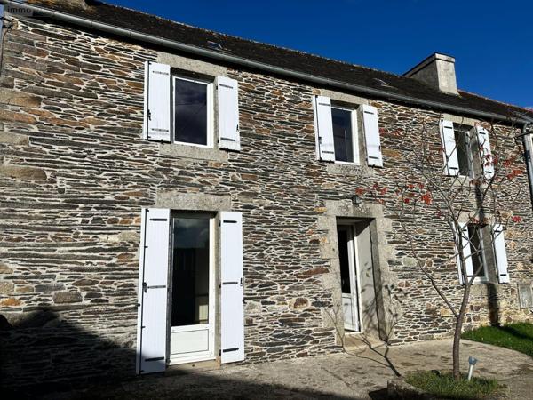 Maison à louer à Sizun dans le Finistère (29450), ref : 11327/1838