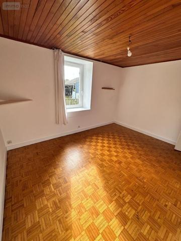 Maison à louer à Sizun dans le Finistère (29450), ref : 11327/1838