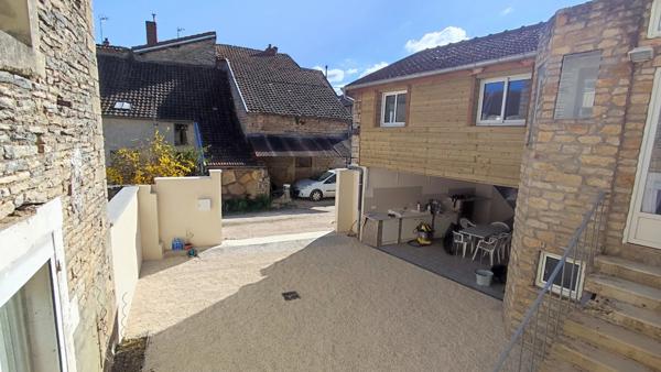 Maison à vendre 9 pièces 220m² FLEUREY SUR OUCHE (21)