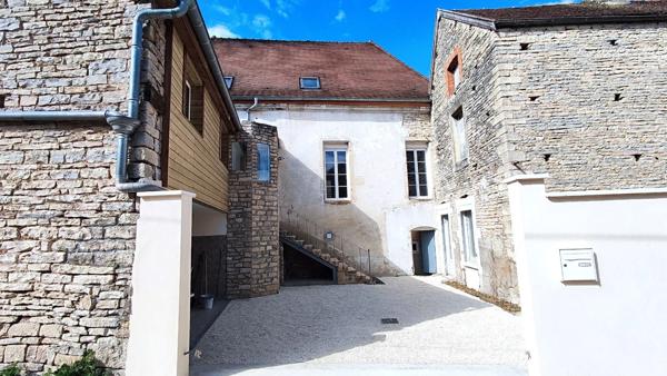 Maison à vendre 9 pièces 220m² FLEUREY SUR OUCHE (21)