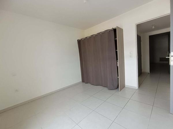 Appartement Istres 3 pièce(s) 60 m2 + Terrasse ET 2 parkings