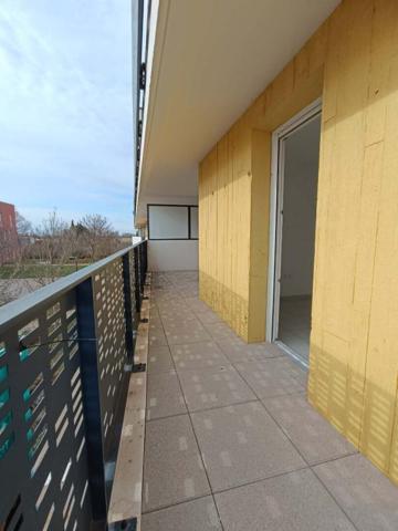 Appartement Istres 3 pièce(s) 60 m2 + Terrasse ET 2 parkings