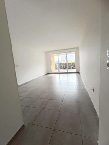 Appartement Istres 3 pièce(s) 60 m2 + Terrasse ET 2 parkings