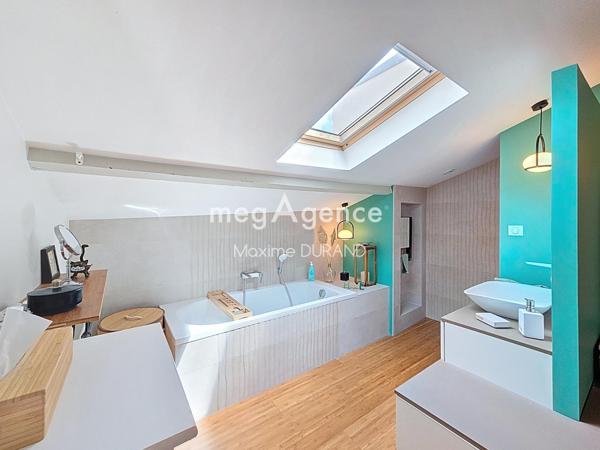 Maison à CHOLET, 49300 - 4 pièces 105m²