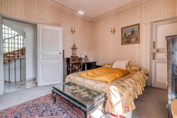 Meaux (77100) Maison de Maître de caractère au cœur de Meaux – 400 m² habitables sur parc arboré de 1 600 m²