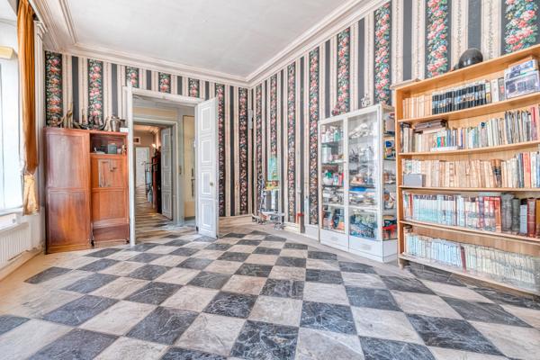 Meaux (77100) Maison de Maître de caractère au cœur de Meaux – 400 m² habitables sur parc arboré de 1 600 m²