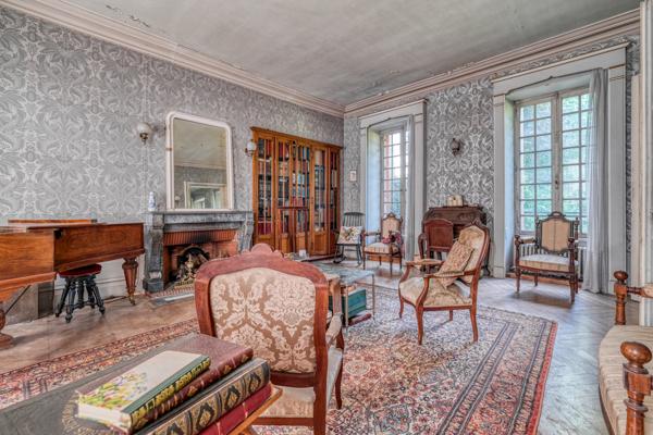 Meaux (77100) Maison de Maître de caractère au cœur de Meaux – 400 m² habitables sur parc arboré de 1 600 m²