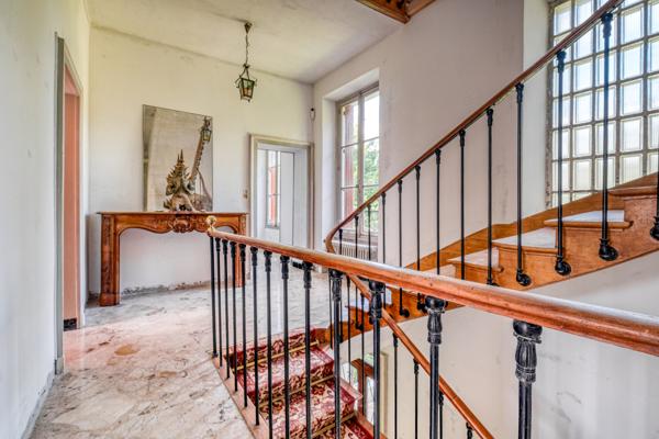 Meaux (77100) Maison de Maître de caractère au cœur de Meaux – 400 m² habitables sur parc arboré de 1 600 m²