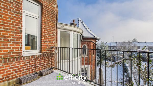 Maison 9 pièces - 228 m²