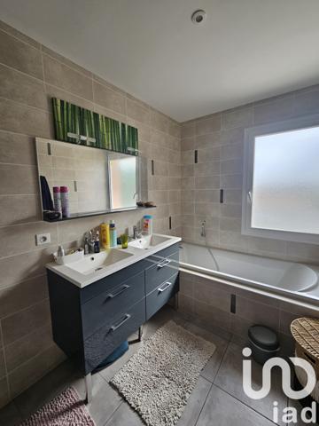 Maison à vendre 5 pièces 152 m² Gond-Pontouvre