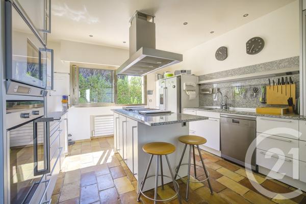 Maison à vendre  7 pièces - 230 m2 VALLAURIS - 06
