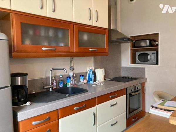 APPARTEMENT 1ER ETAGE / F2