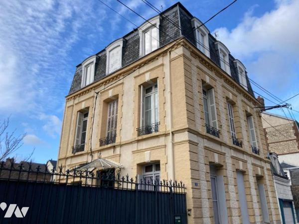 APPARTEMENT 1ER ETAGE / F2