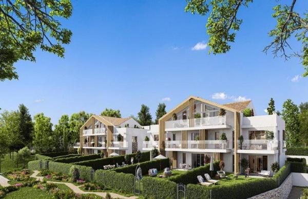 LA CIOTAT - APPARTEMENT - T3 - 74 M2 - TERRASSE - JARDIN - 2 PARKING - PISCINE - 618 000