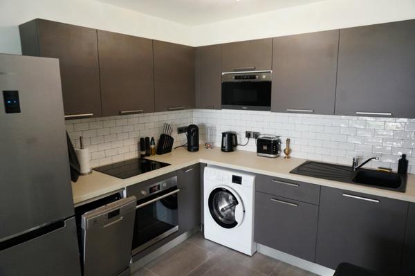 Cannes  Palm Beach  2 pièces avec jardin, à 250 m de la mer