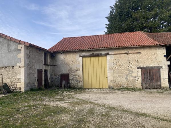 Grand-Brassac (24350) Propriété de 137m² avec piscine - Dordogne - Périgueux - Grand-Brassac - Terrain 8800m² - vue panoramique - 3