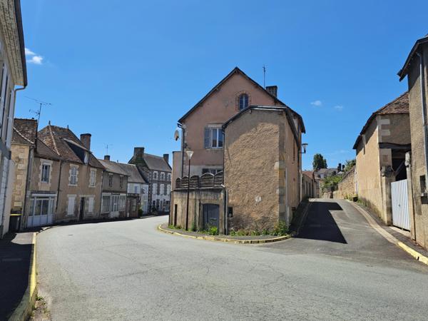 Maison de bourg avec jardin privé