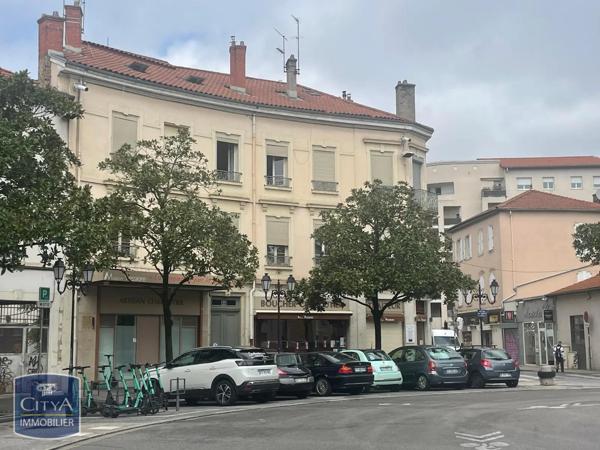 Appartement à louer 3 pièces 49.88m²