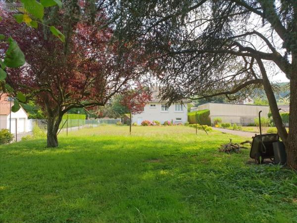 Maison individuelle à vendre à Saint-Martin-d'Ablois dans la Marne (51530), ref : 51025-1058443