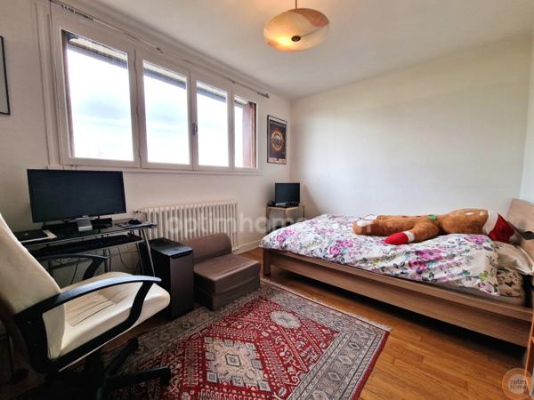 Maison de maçon 5 chambres + sous sol