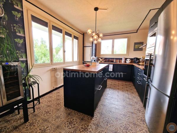 Maison de maçon 5 chambres + sous sol