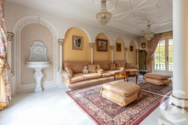 Maison à vendre  6 pièces - 220,98 m2 ST MAUR DES FOSSES - 94