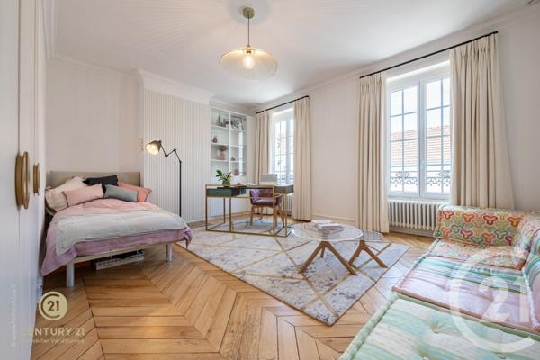 Maison à vendre  9 pièces - 323,46 m2 JOSSIGNY - 77