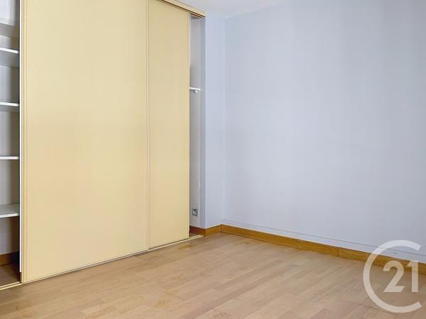 Appartement F4 à vendre  4 pièces - 75,83 m2 MANTES LA JOLIE - 78