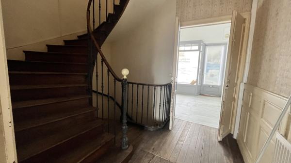 Immeuble à vendre |  Molières |  216 m²