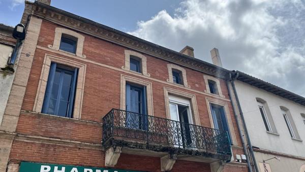 Immeuble à vendre |  Molières |  216 m²