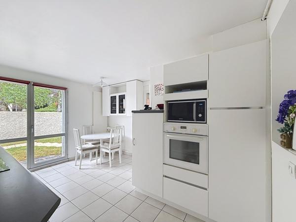 Maison familiale à 15 min à pied du RER