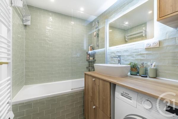 Appartement F3 à vendre  3 pièces - 56,10 m2 PARIS - 75011