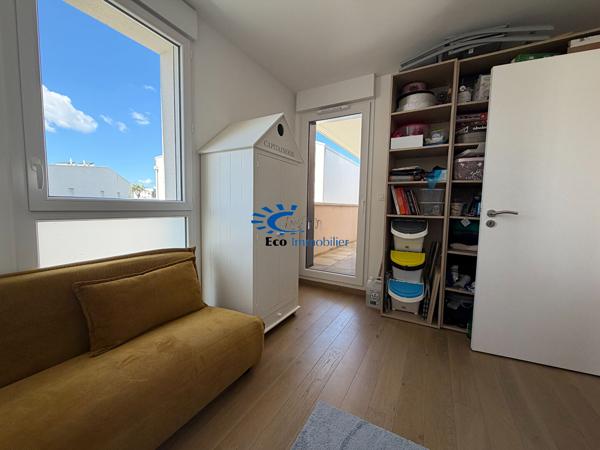 APPARTEMENT LAGORD 121M² AVEC TERRASSE ET PLACES DE STATIONNEMENT Lagord APPARTEMENT LAGORD 121M² AVEC TERRASSE ET PLACES DE STATIONNEMENT Lagord