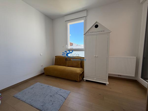 APPARTEMENT LAGORD 121M² AVEC TERRASSE ET PLACES DE STATIONNEMENT Lagord APPARTEMENT LAGORD 121M² AVEC TERRASSE ET PLACES DE STATIONNEMENT Lagord