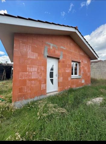 Maison neuve de 2024 de plain pied 45 m² RION DES LANDES