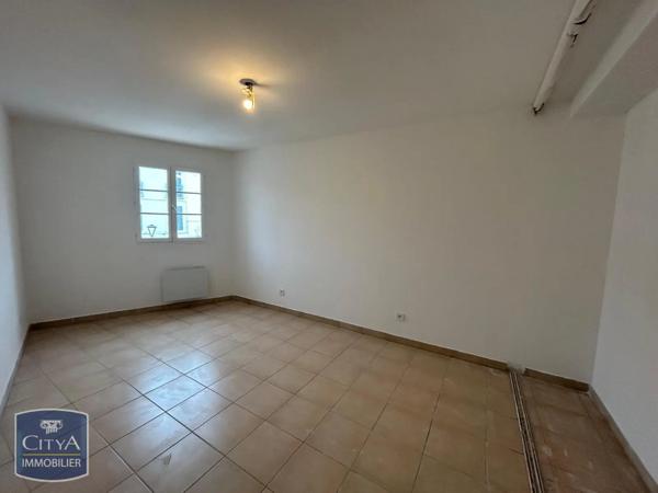 Appartement à louer 3 pièces 81.55m² Marignane (13700)