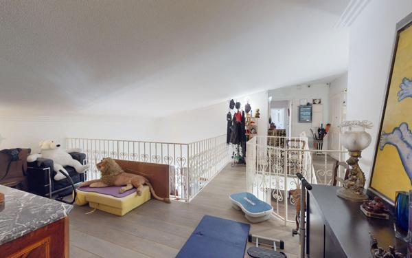 Maison à vendre    5 pièces • 186,14 m2 Villeneuve-Loubet