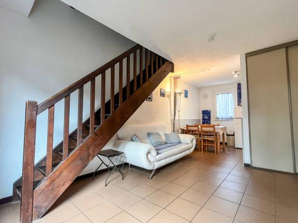Maison à vendre à Lacanau Océan avec terrasse exposition sud ouest stationnement privé proche golf