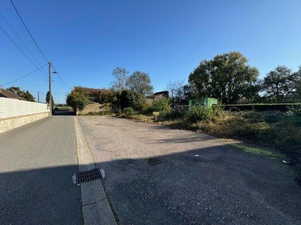 Immeuble de Rapport  – local libre