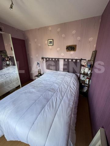 Duplex 2 chambres proche RER-B copro faibles charges 2 balcons